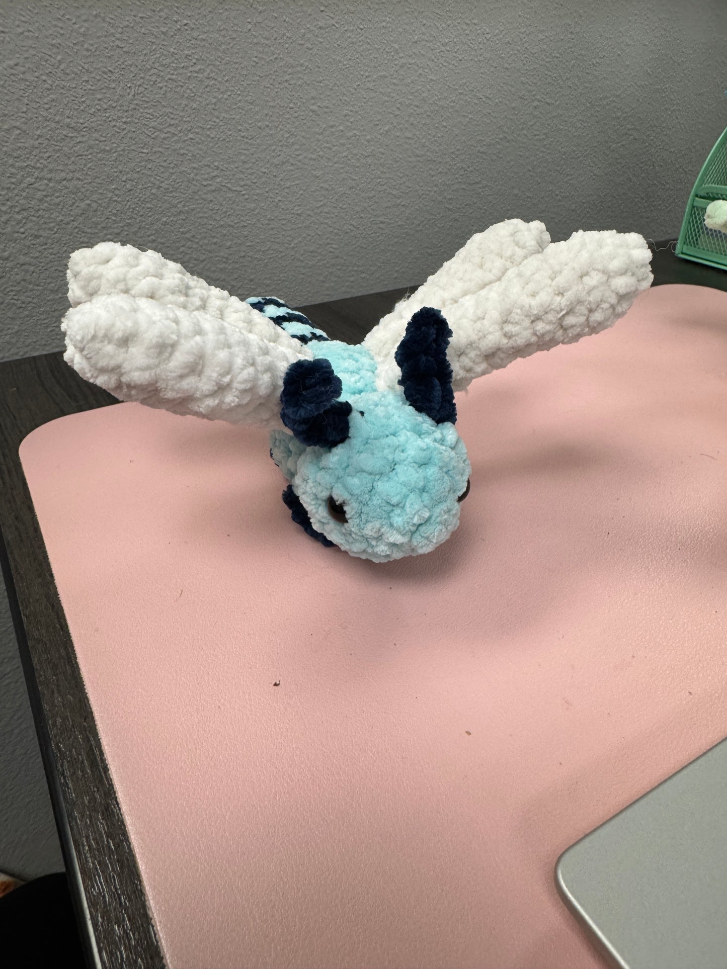 Dragonfly Bugling