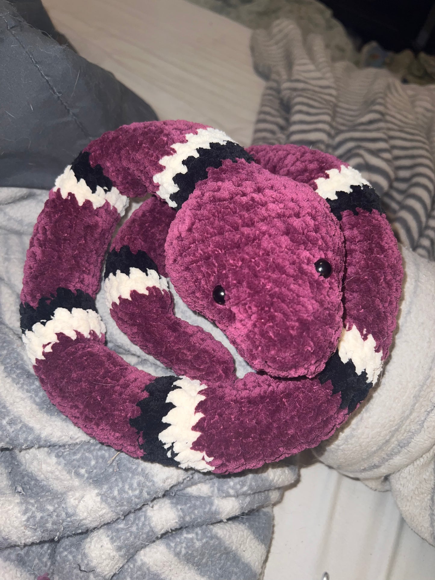 Bendable Slithering Snake